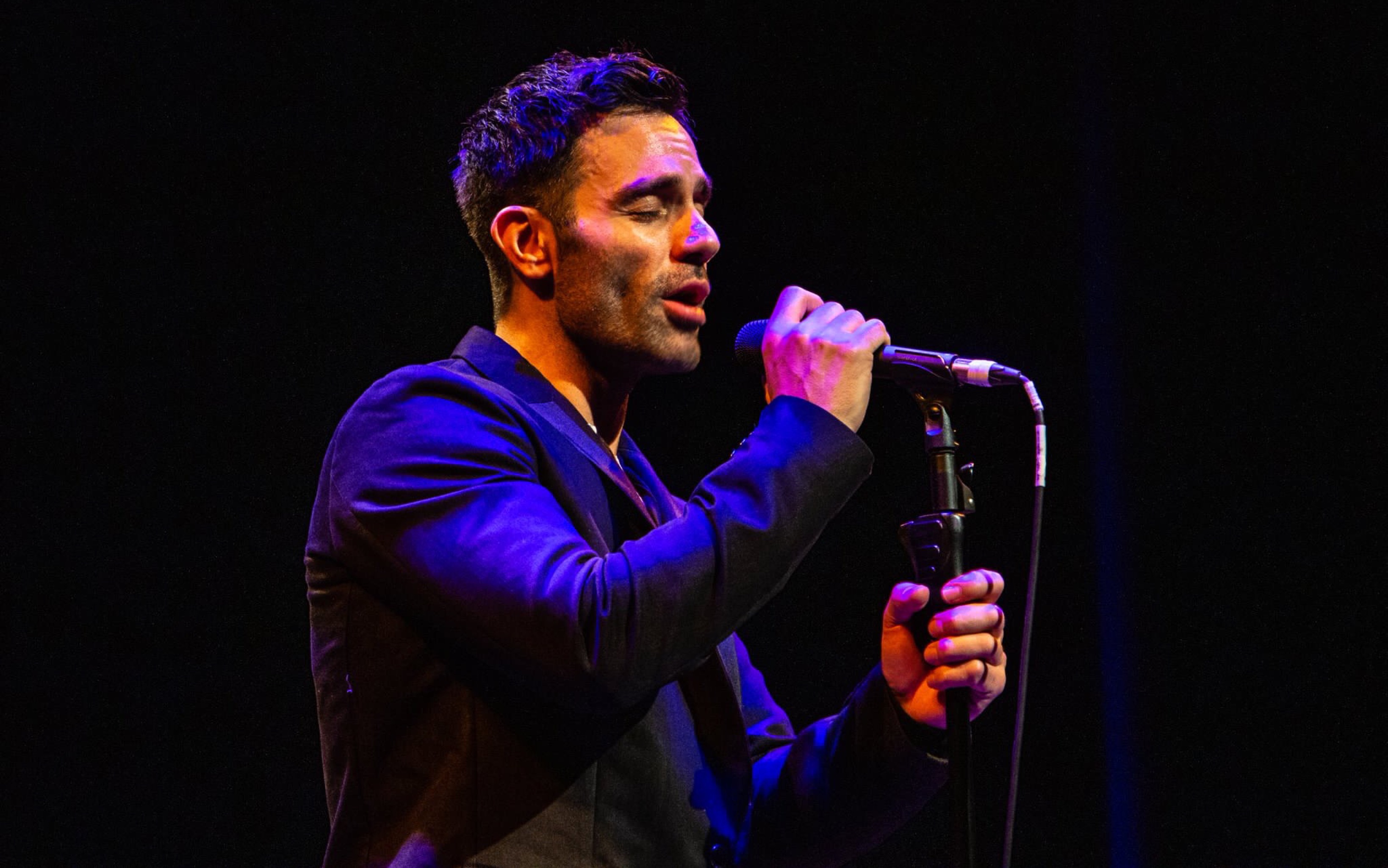 真爱不死搬运raminkarimloo演唱tiilihearyousing