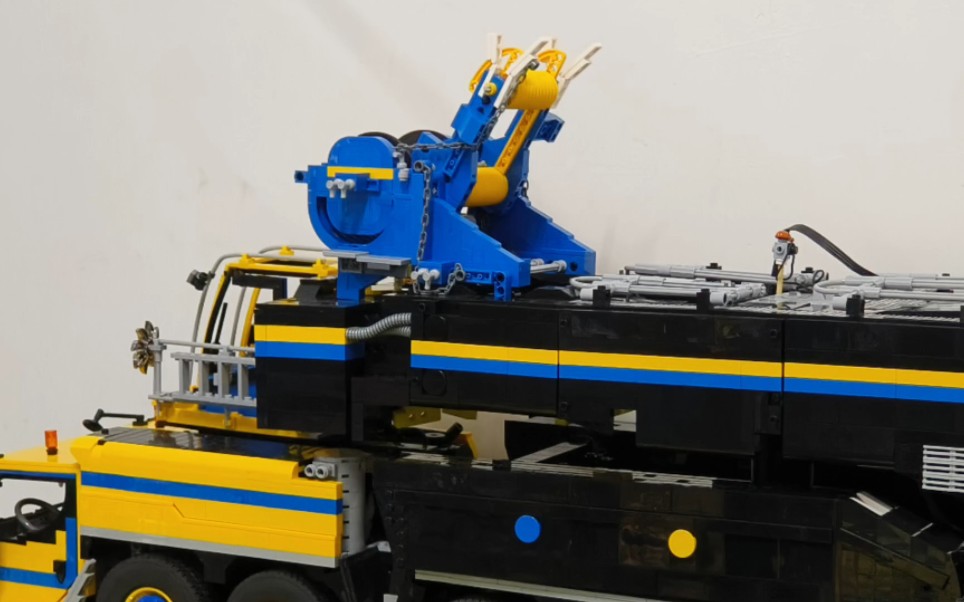 乐高利勃海尔ltm11200卷扬