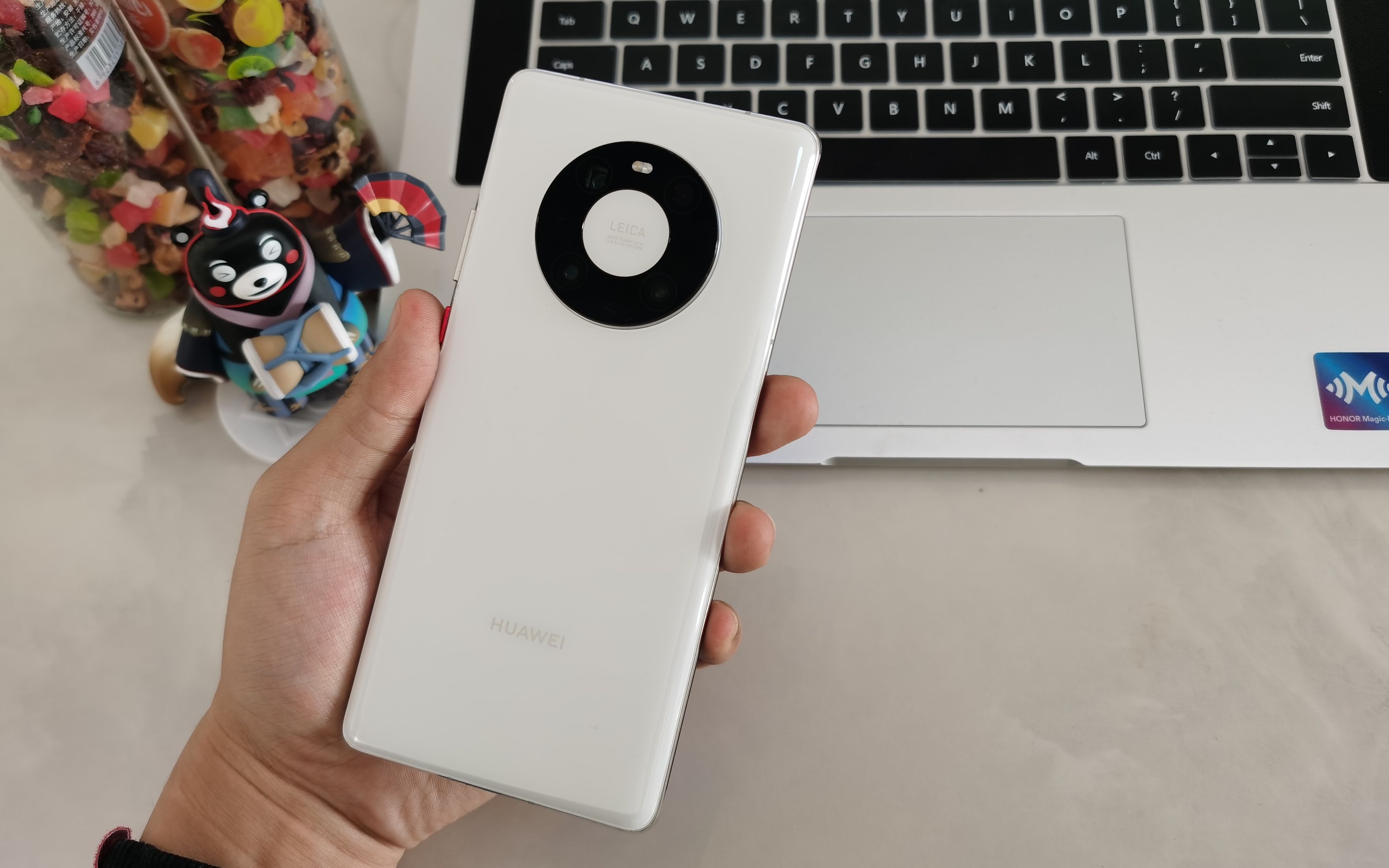 业余数码【华为mate40pro使用体验,6999价格 真香?(上) 优点】