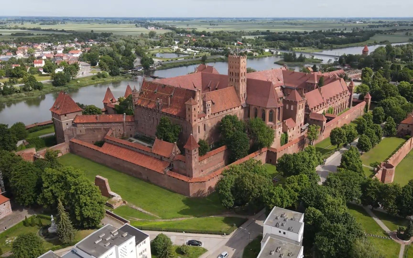马尔堡城堡俯瞰图图片