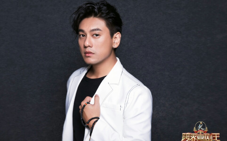 梁咏琪与朱孝天花瓶鸡汤mv