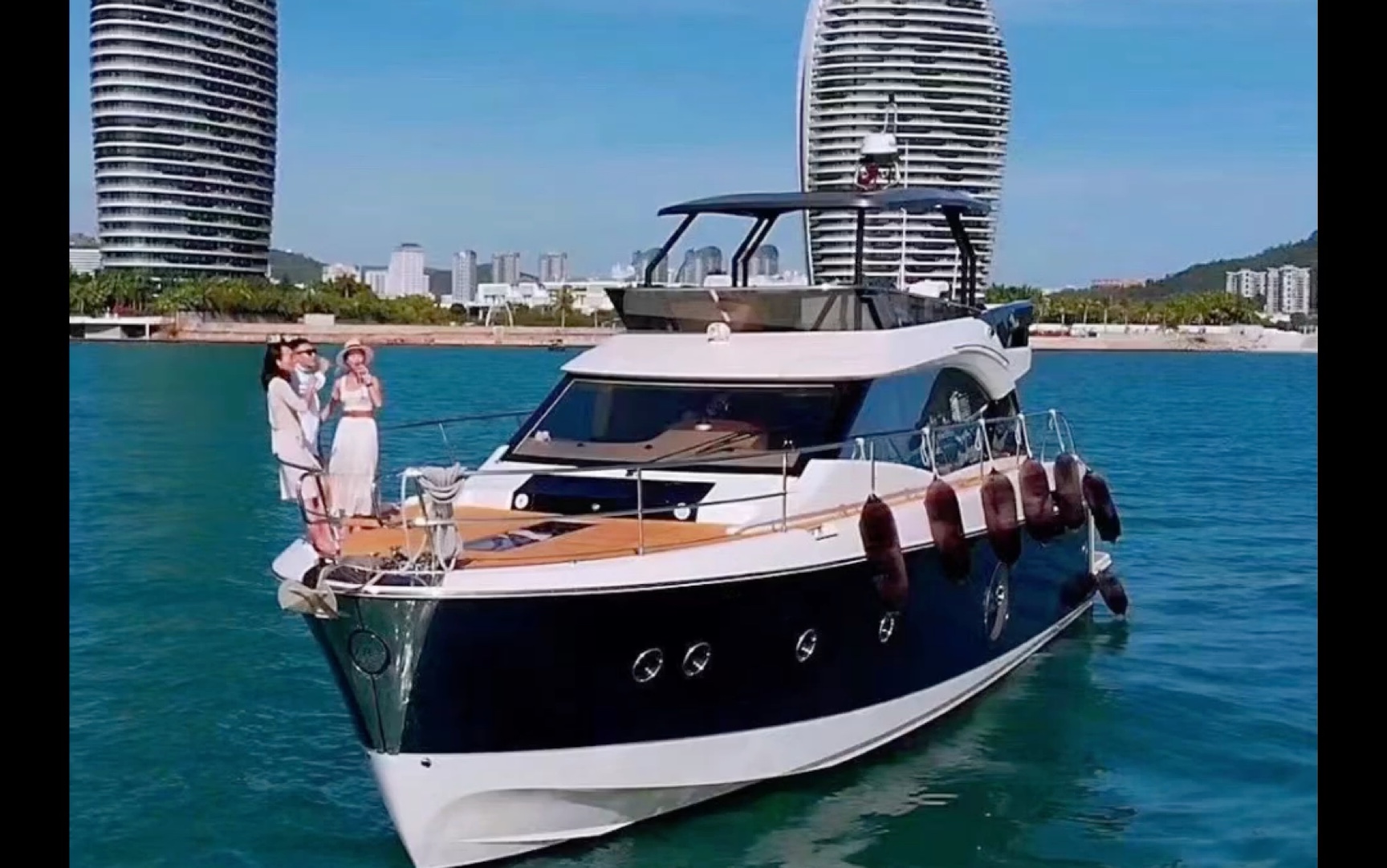 法国蒙地卡罗monte02calor60呎飞桥豪华游艇出让