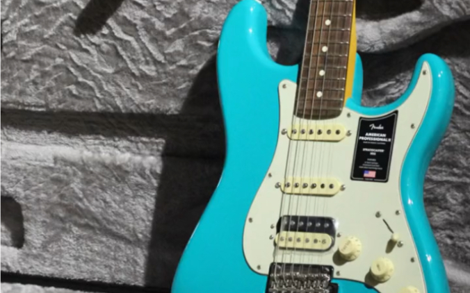 超然乐器fender美专二代迈阿密蓝单单双电吉他