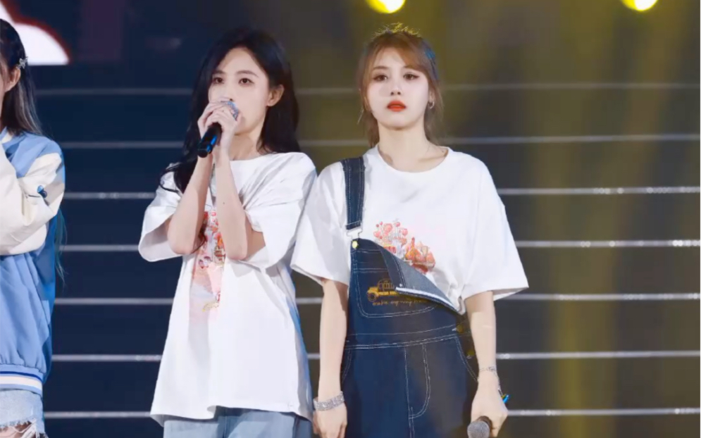 【艾朱】我们只是擦肩而过的陌生人,对吗