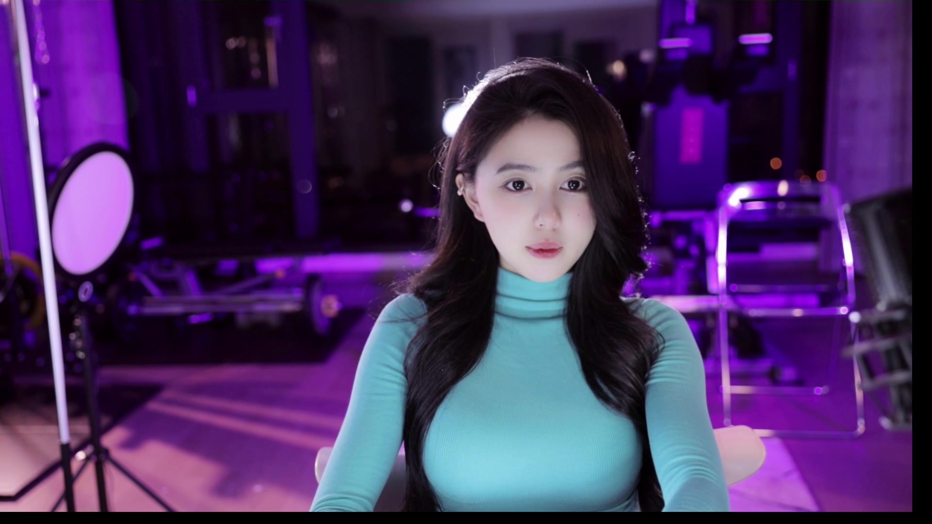 小酒窝翁馨 每天努力健身,好好工作好好生活 2023-05-12 录播