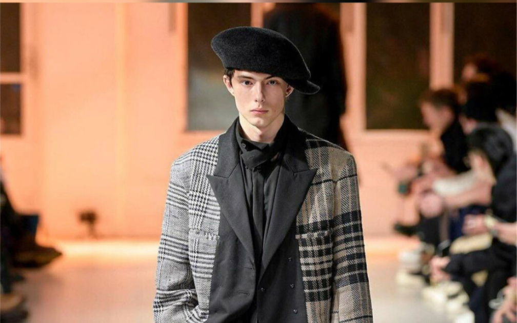 摩尔达维亚人新人模特能找到的资料比较少