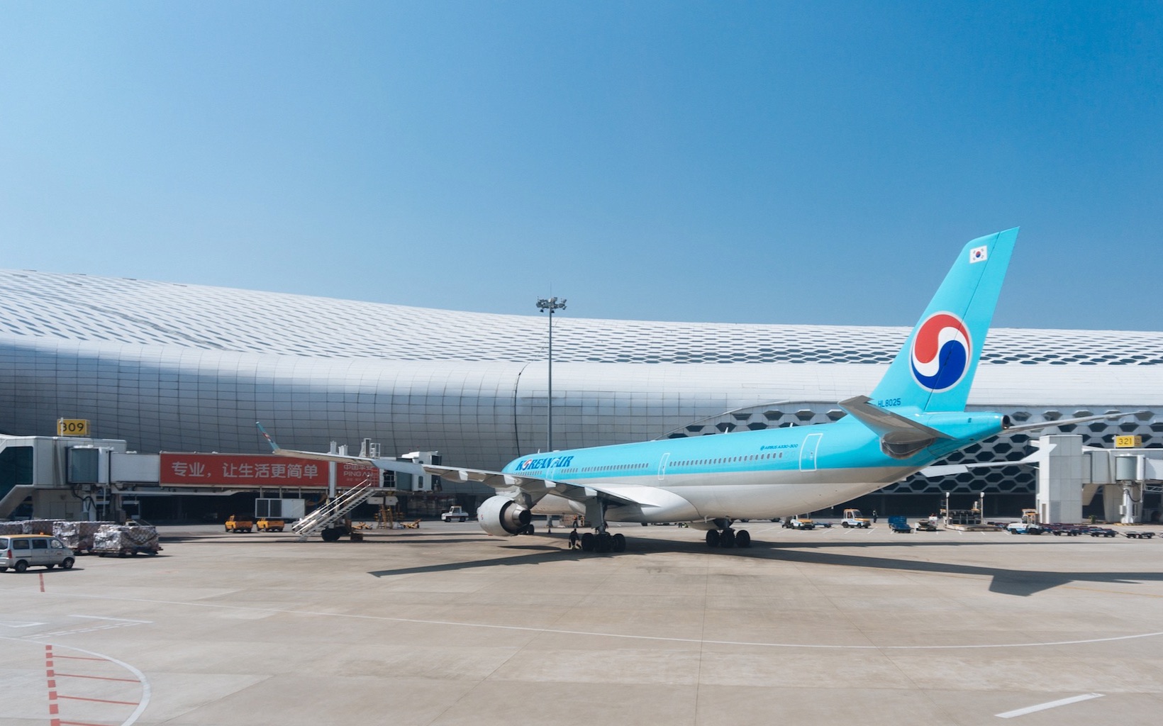 【1080P】A320深圳宝安国际机场起飞实拍哔哩哔哩bilibili