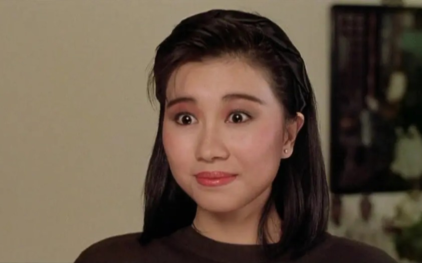 伍思凯一首《特别的爱给特别的你》,词美歌美人更美,杨宝玲不愧是曾经