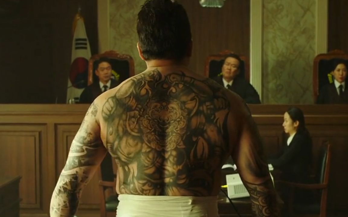 韩国马东锡纹身图片