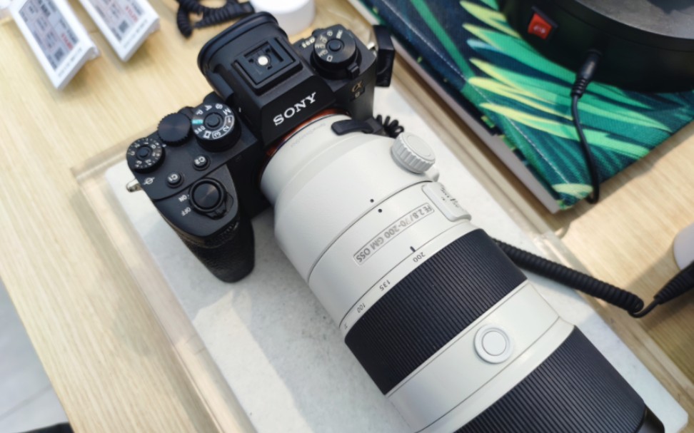 索尼直营店的a9m2暴力快门