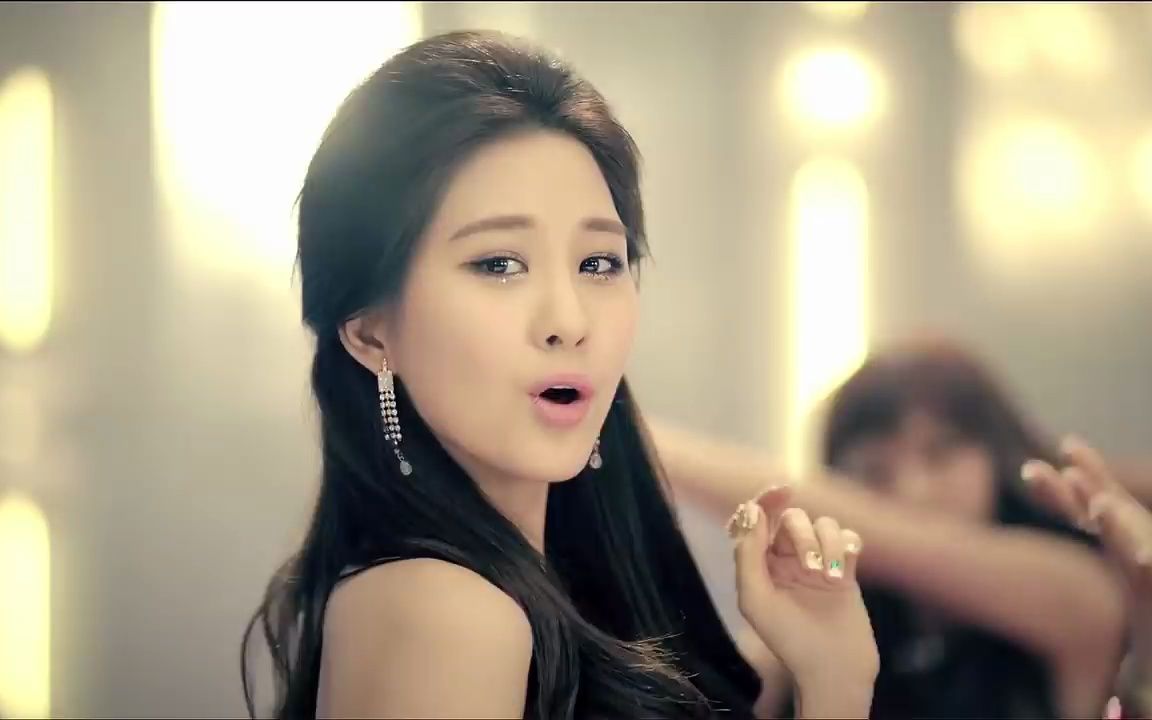 【明星音乐live】少女时代--tactician《闪烁》mv