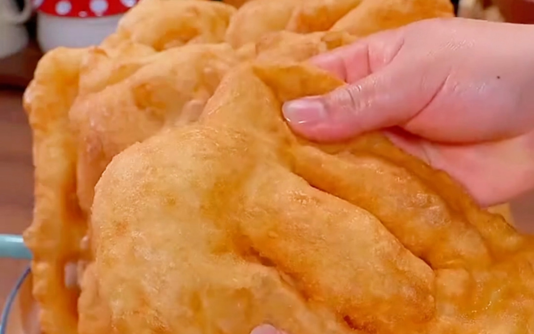 自从学会这个炸面鱼,我家三天两头都会炸一次