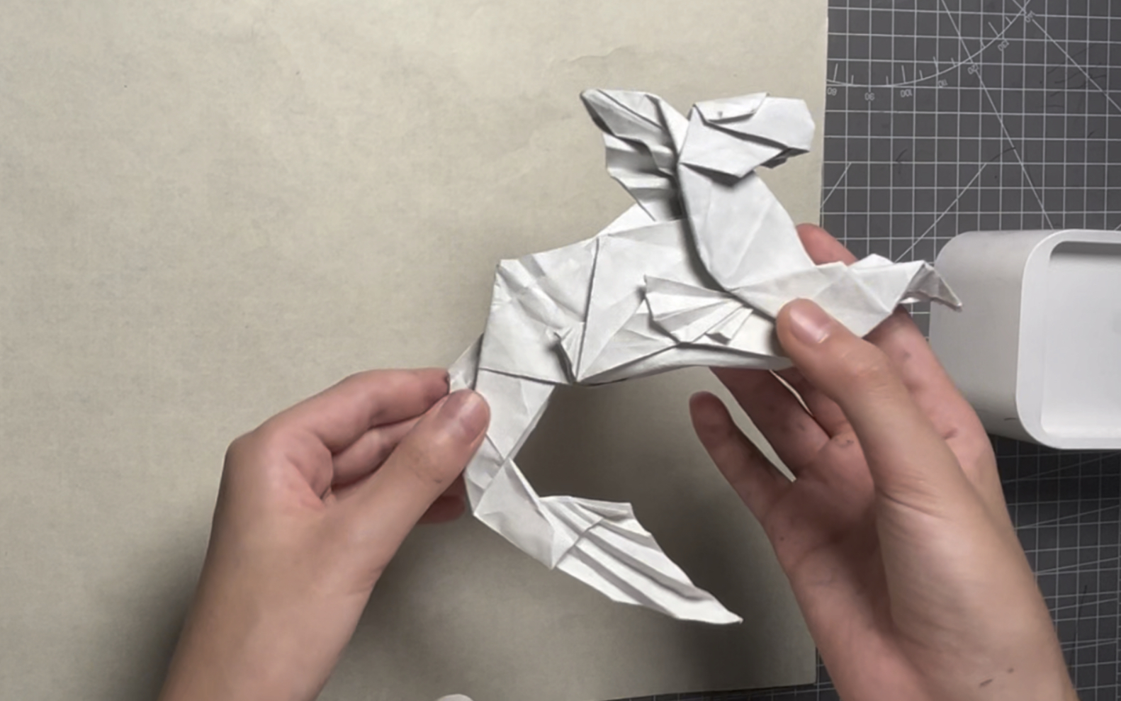 折纸萩原元鱼马教程