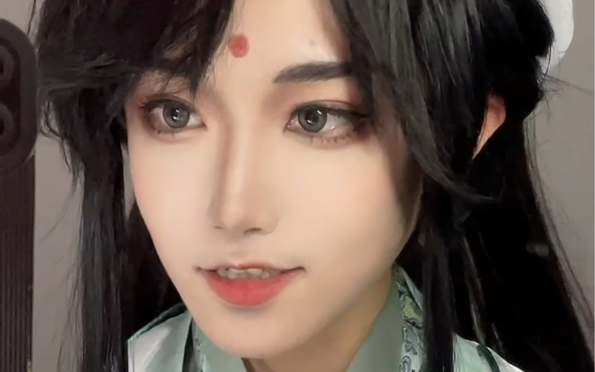 「漫画版风师娘娘cos 」