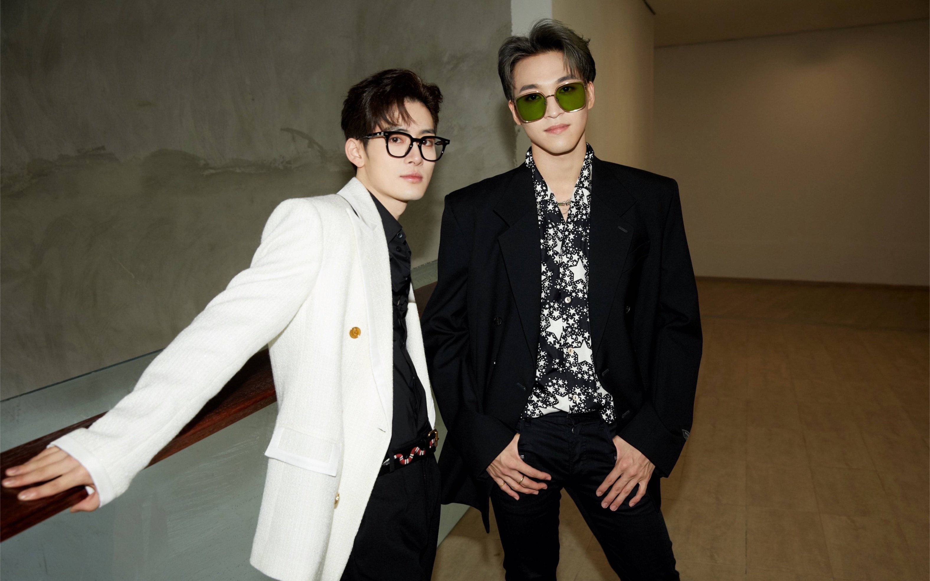 【赞就丸了】摸摸签名照,超级凡尔赛,dw勿入_哔哩哔哩_bilibili