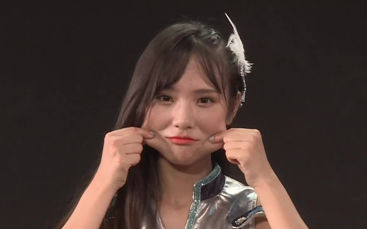 gnz48玩萝卜蹲起绰号坑自己表情包上线