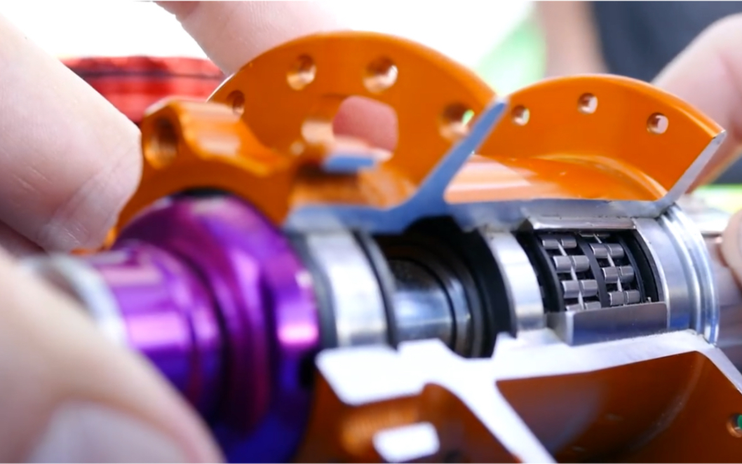 无声花鼓onyx 骑行时是什么感觉 楔形轴承零虚位 随踩随有