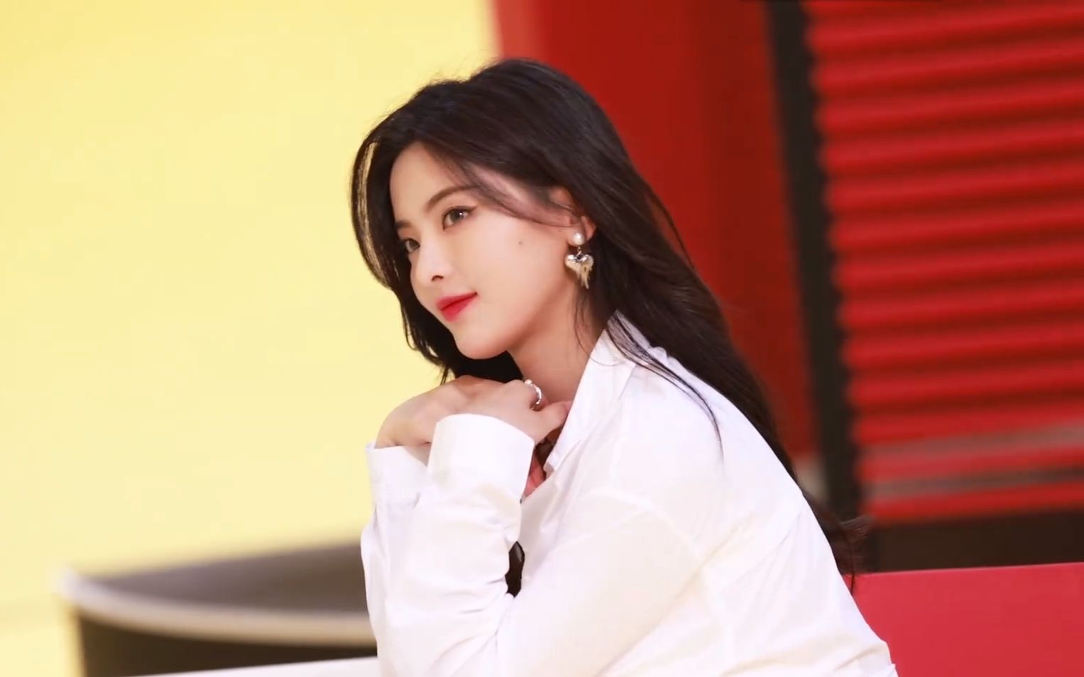 杨超越麦当劳拍摄花絮