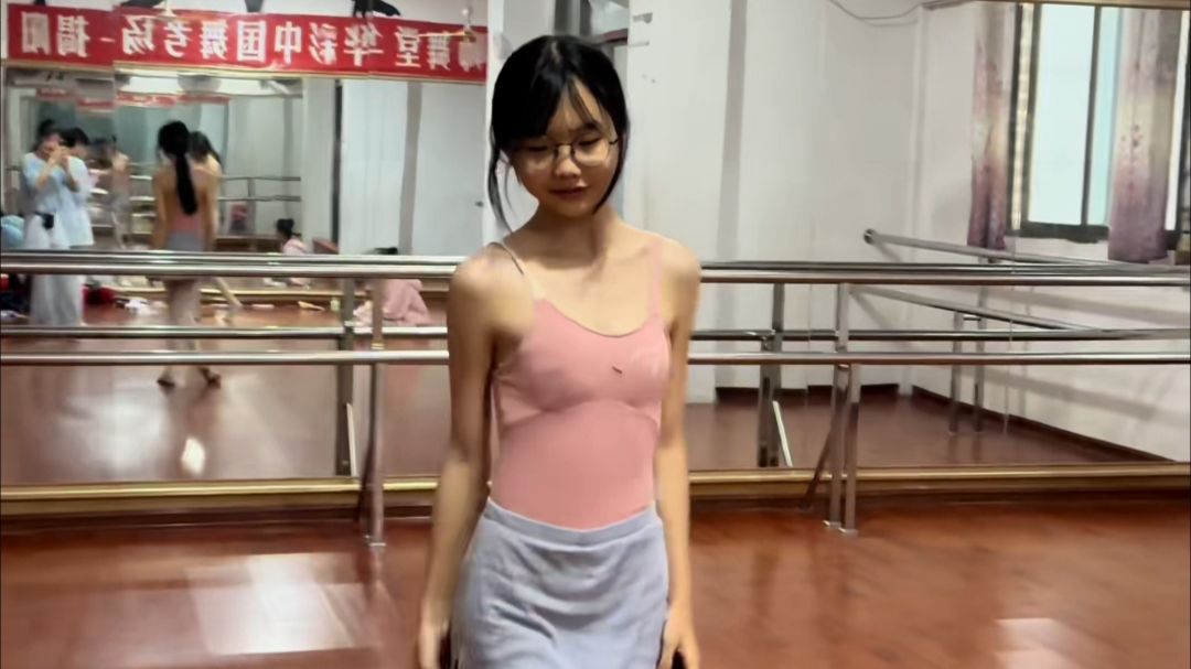暮色回响 舞蹈