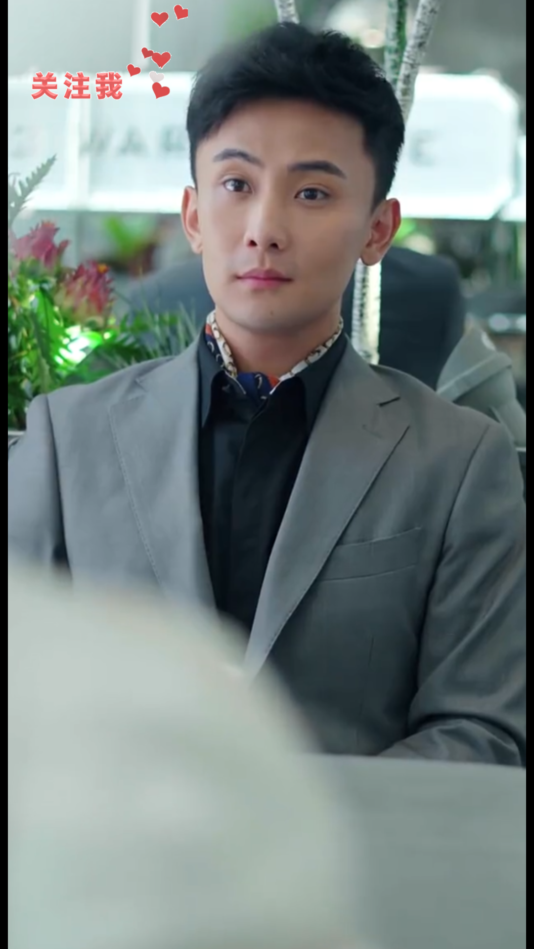 闪婚后傅先生马甲藏不住了免费全集视频