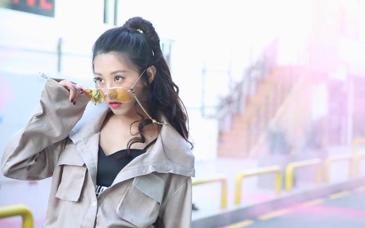 楚乔传2未完待续,朱圣祎的小八你还约吗?| 香蕉街拍