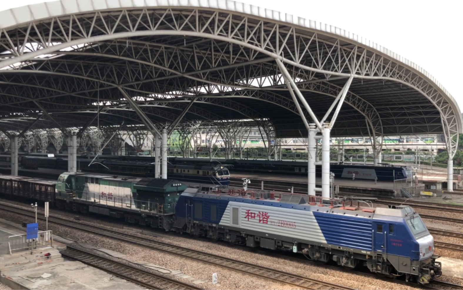 【油电混动】电力23007南京站3道通过 回送乌局乌段hxn5 0219进厂大