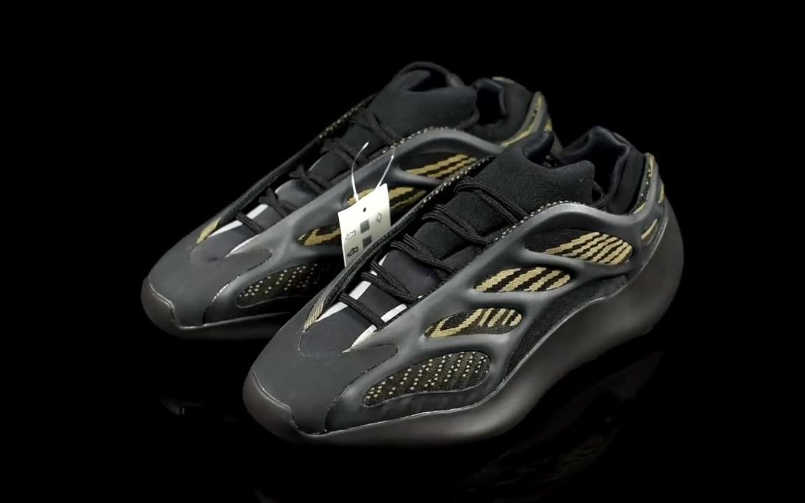 yeezy 700 v3 红花籽黑魂异形夜光