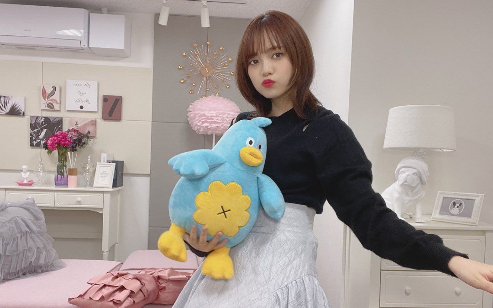 日向坂46宫田爱萌在24岁生日当天开通instagram