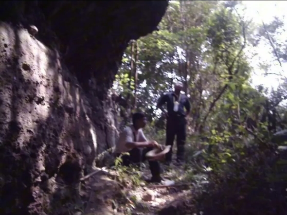 藤县小娘山大穿门小石潭