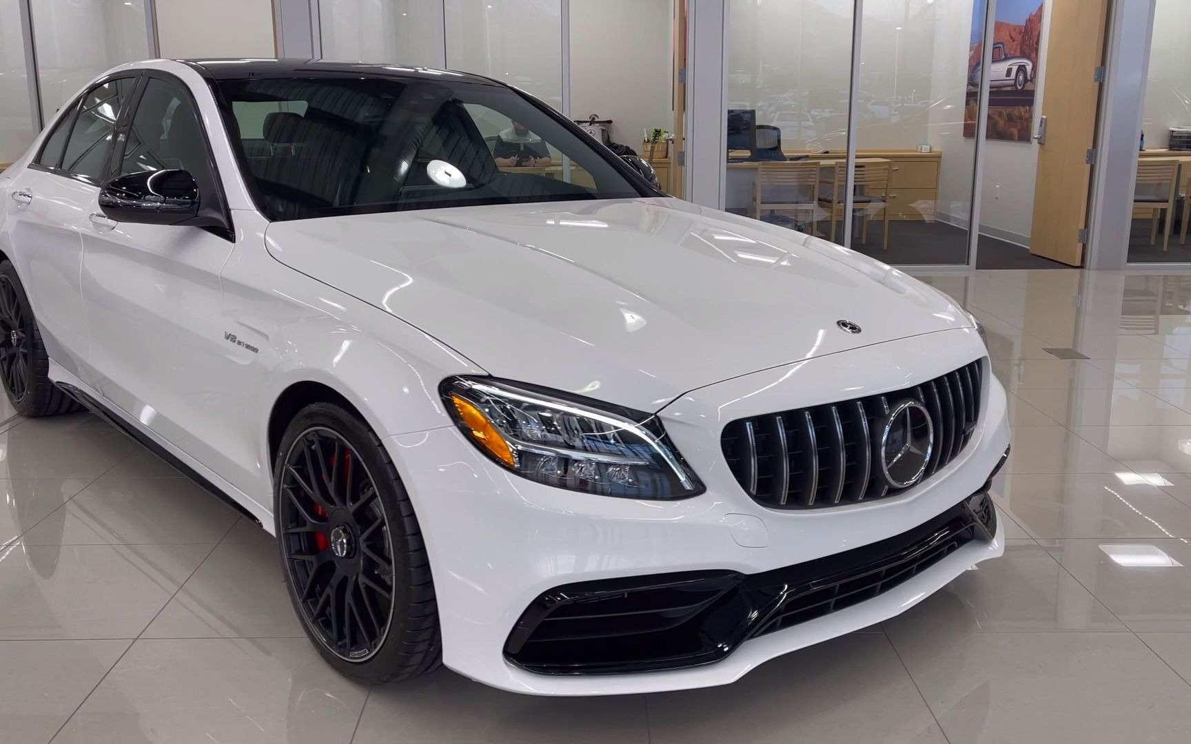 100万的快乐2021款奔驰c63samg