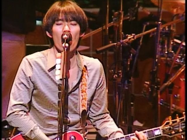 スピッツ ジャンボリーデラックス LIVE CHRONICLE1991-2000 Amazon.co.jp: ジャンボリー・デラックス～LIVE CHRONICLE 1991