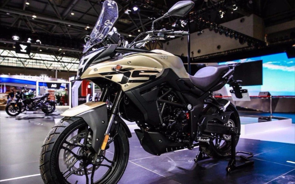 无极300ds车展实拍