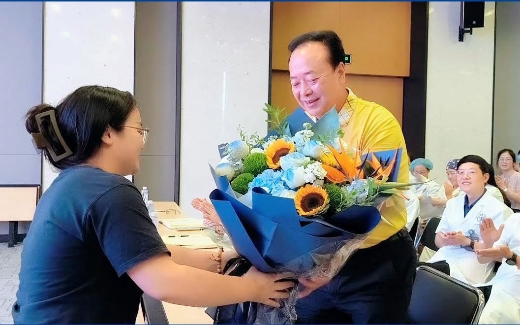 8月19日医师节李虹教授在四川泌尿外科分享会哔哩哔哩bilibili