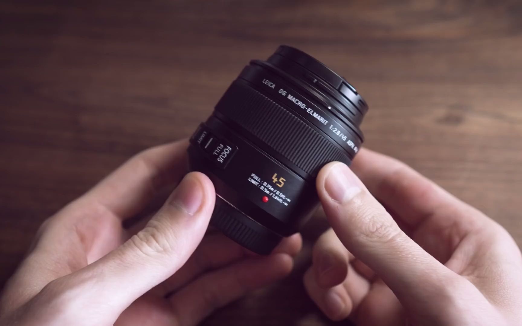 搬运熟肉m43微距镜头松下奥巴孰强孰弱