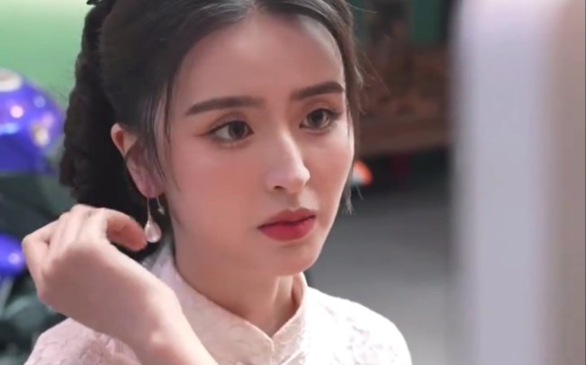 好温婉!金子涵民国风造型好像回到颜值巅峰了