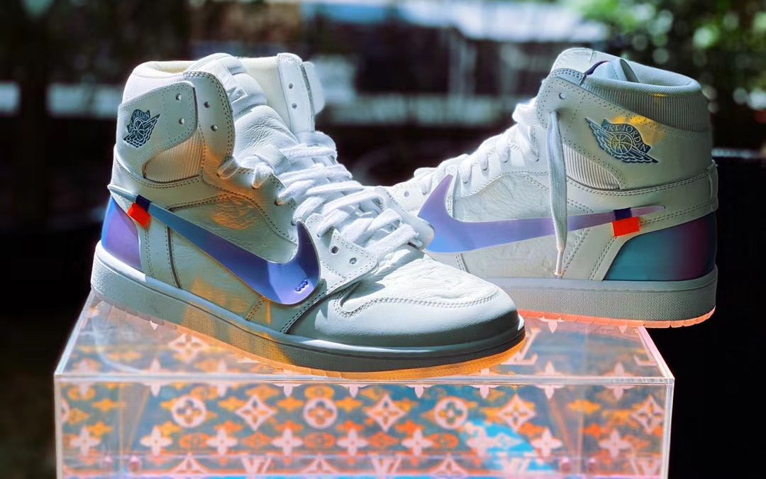 lvxowxaj1三方联名了?神奇的客制aj1开箱!