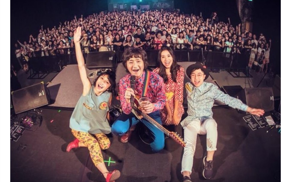 旺福玛靡主持世界正美丽