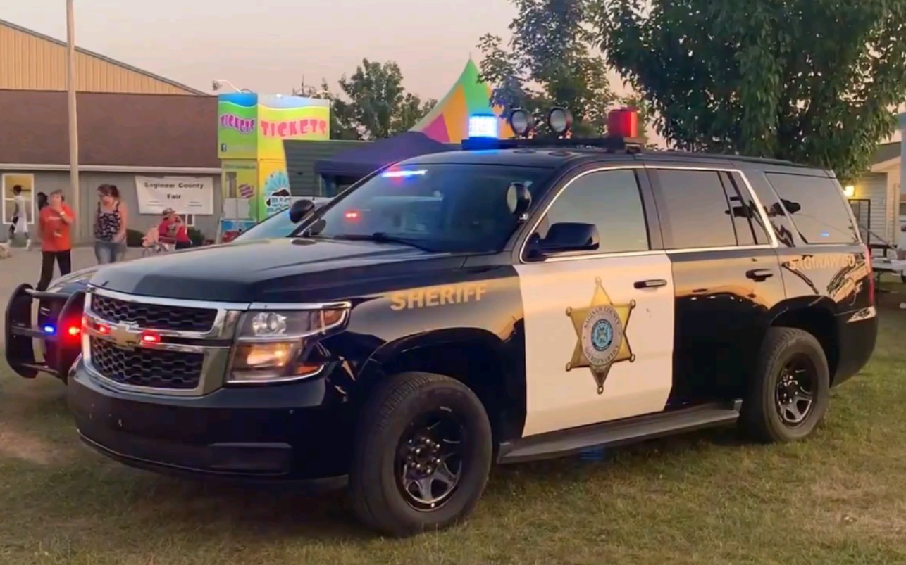 密歇根州萨吉诺郡警局的警车