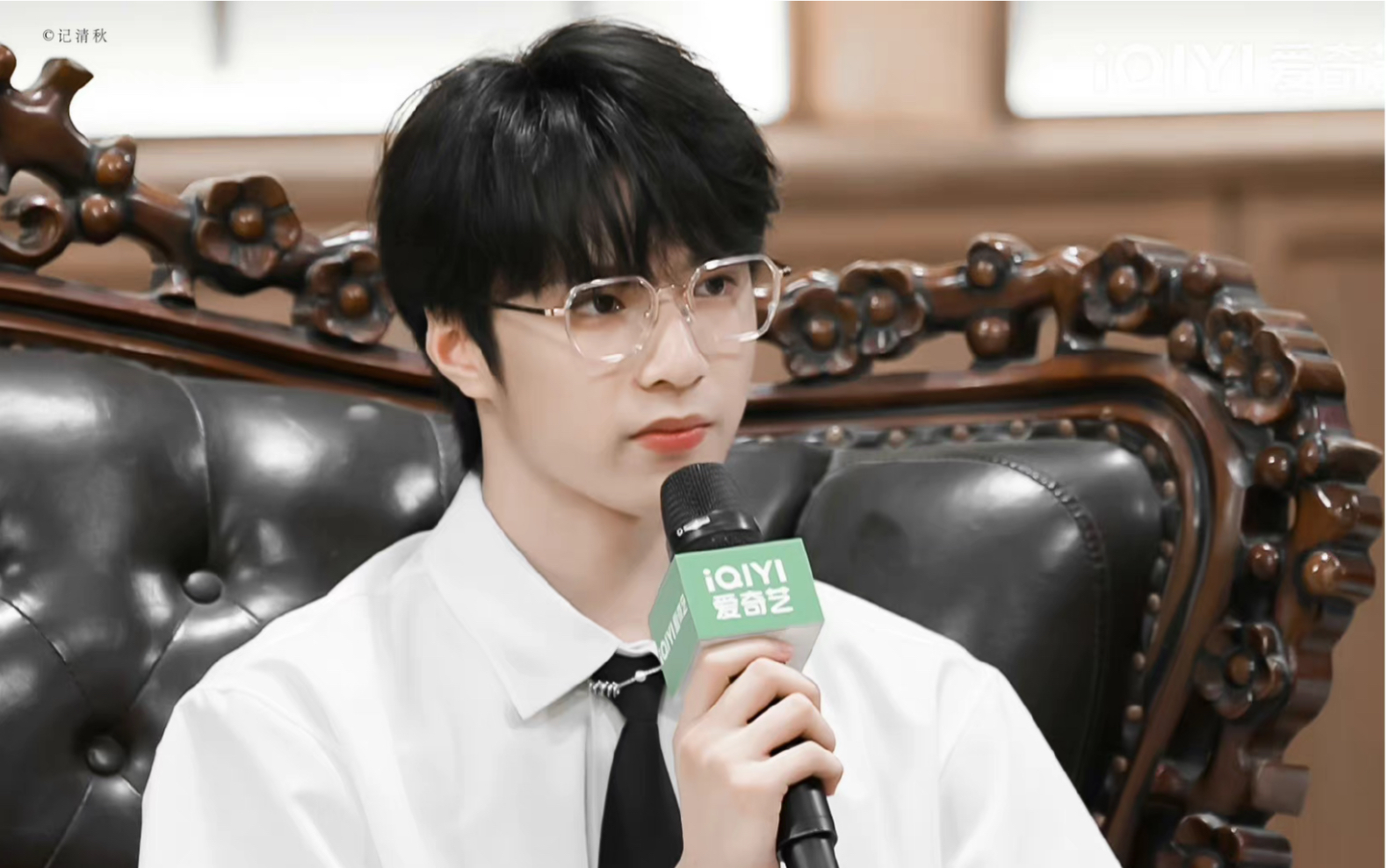 刘耀文相遇舞台变装