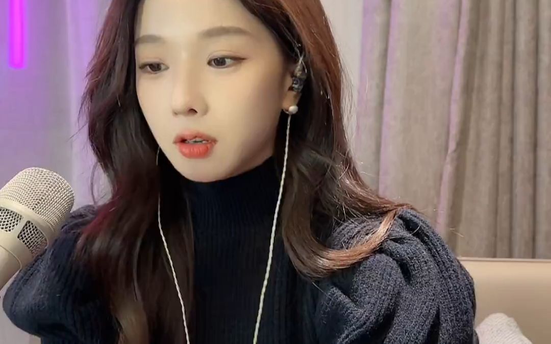 抖音王小草20231105