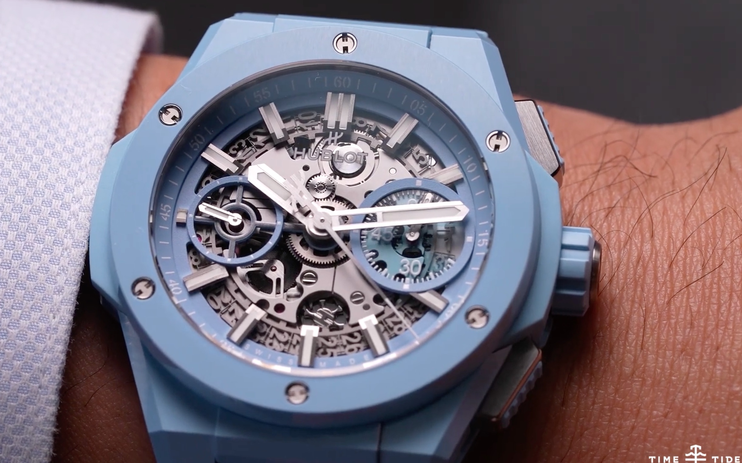 新款hublot宇舶bigbang大爆炸从不会让人失望一体式天蓝色陶瓷time