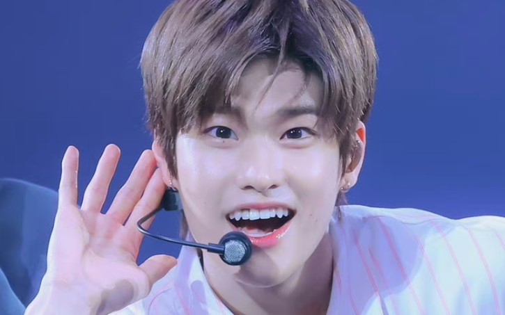 李炤熙get a guitar memories 4k直拍 240224kstyle party