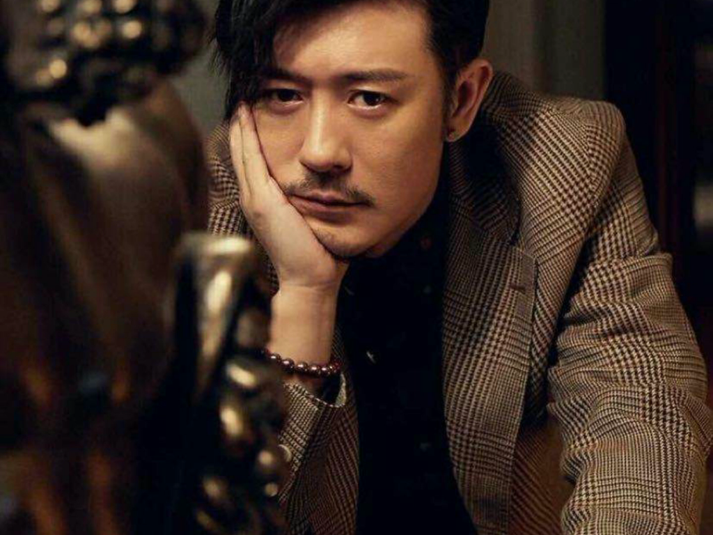 林雨申,黑帮大佬的决美侧颜杀