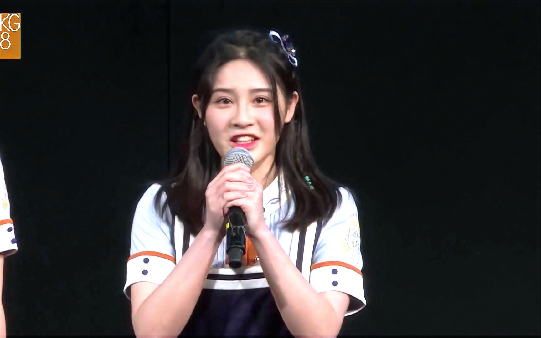 周桐冉亮相自我介绍