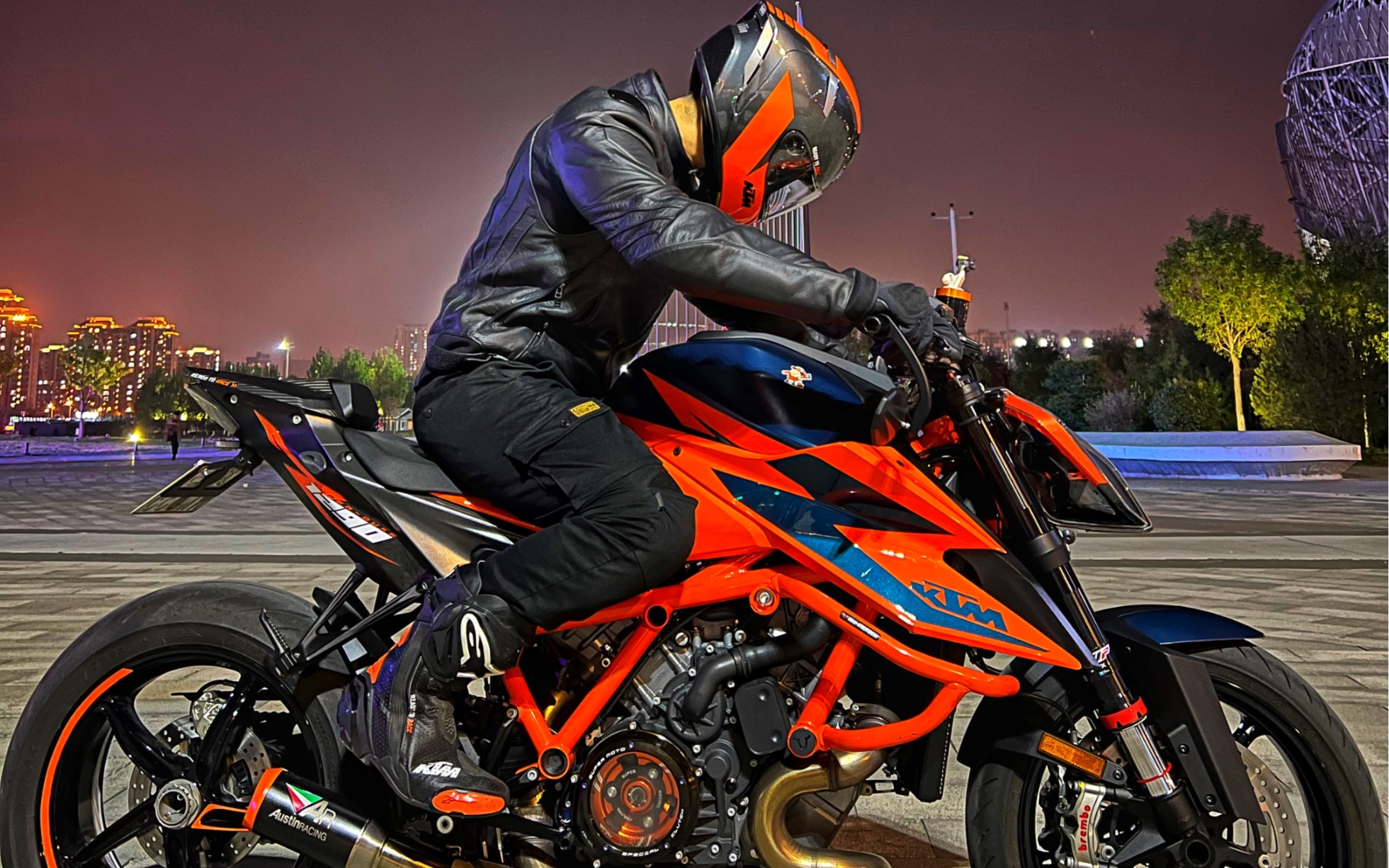 超级公爵1290大战r1,cbr650r