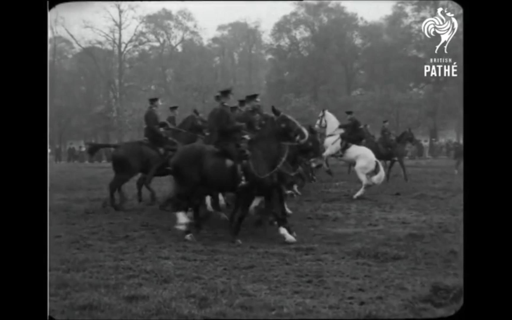 日英同盟时的英国伦敦骑警和同盟瓦解后的英国骑兵 现代骑兵系列番外篇素材收集哔哩哔哩bilibili