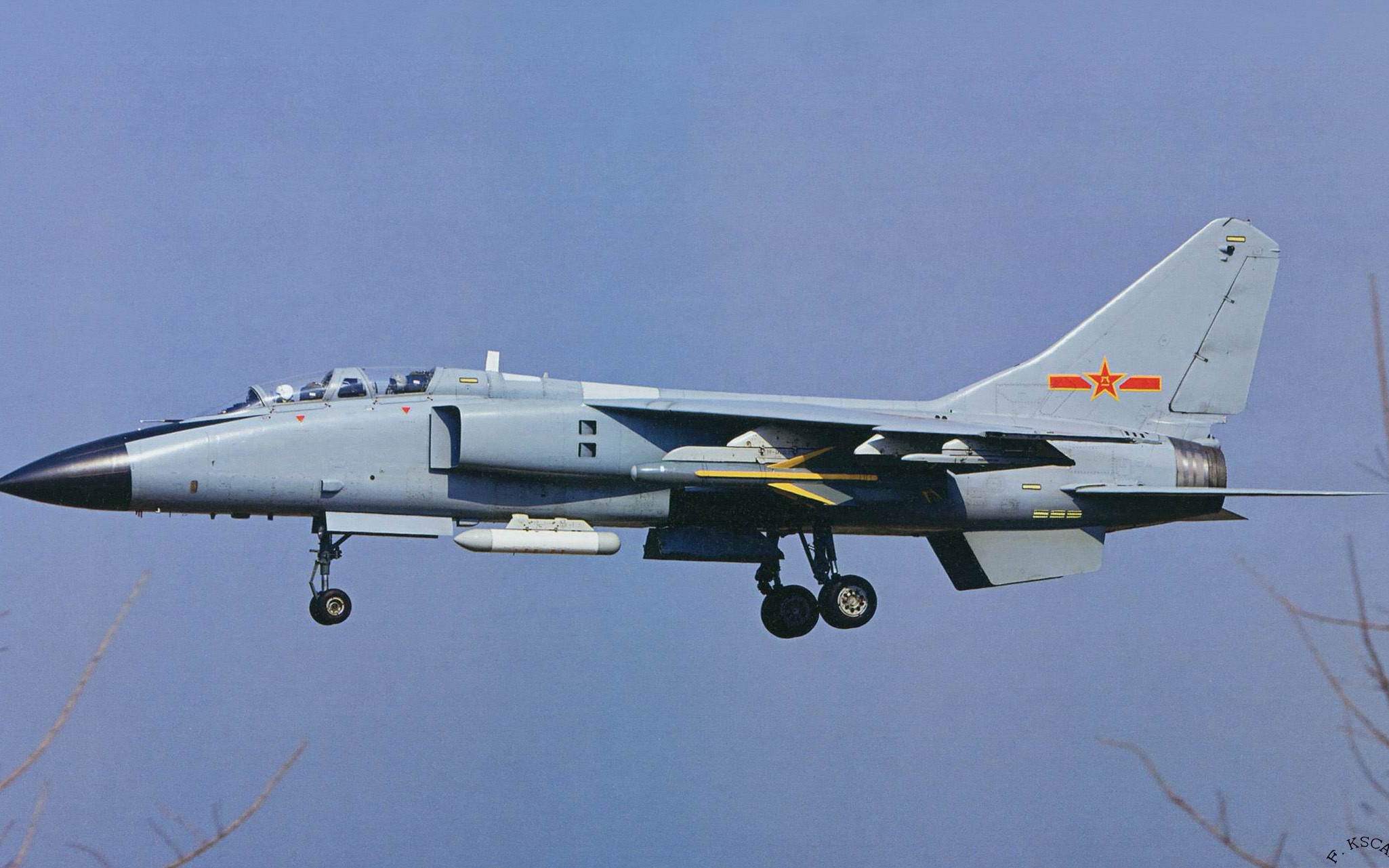 解析中国海军主力机型歼轰7