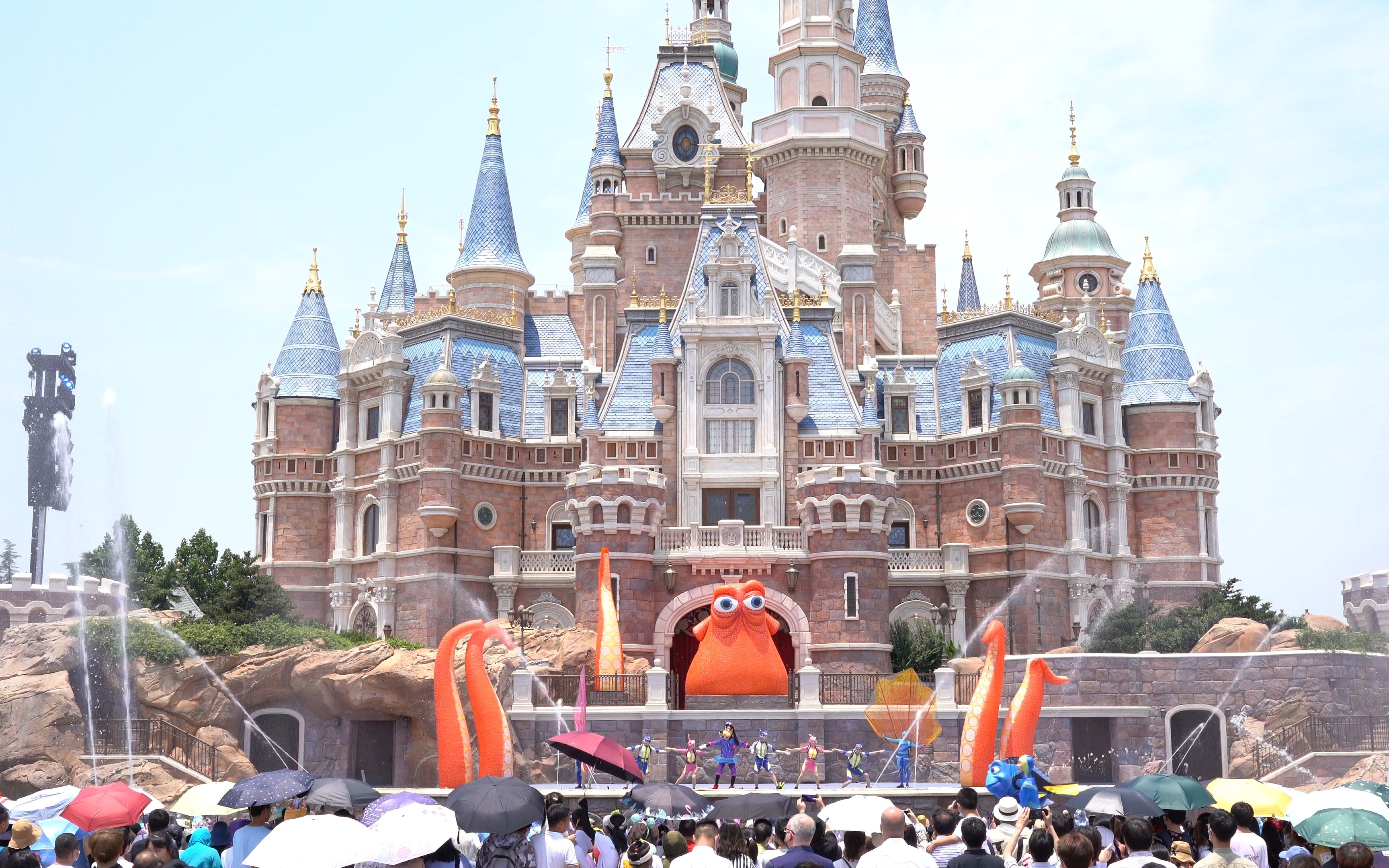 极致4k—"夏日狂欢节"城堡秀_2021上海迪士尼乐园夏日活动