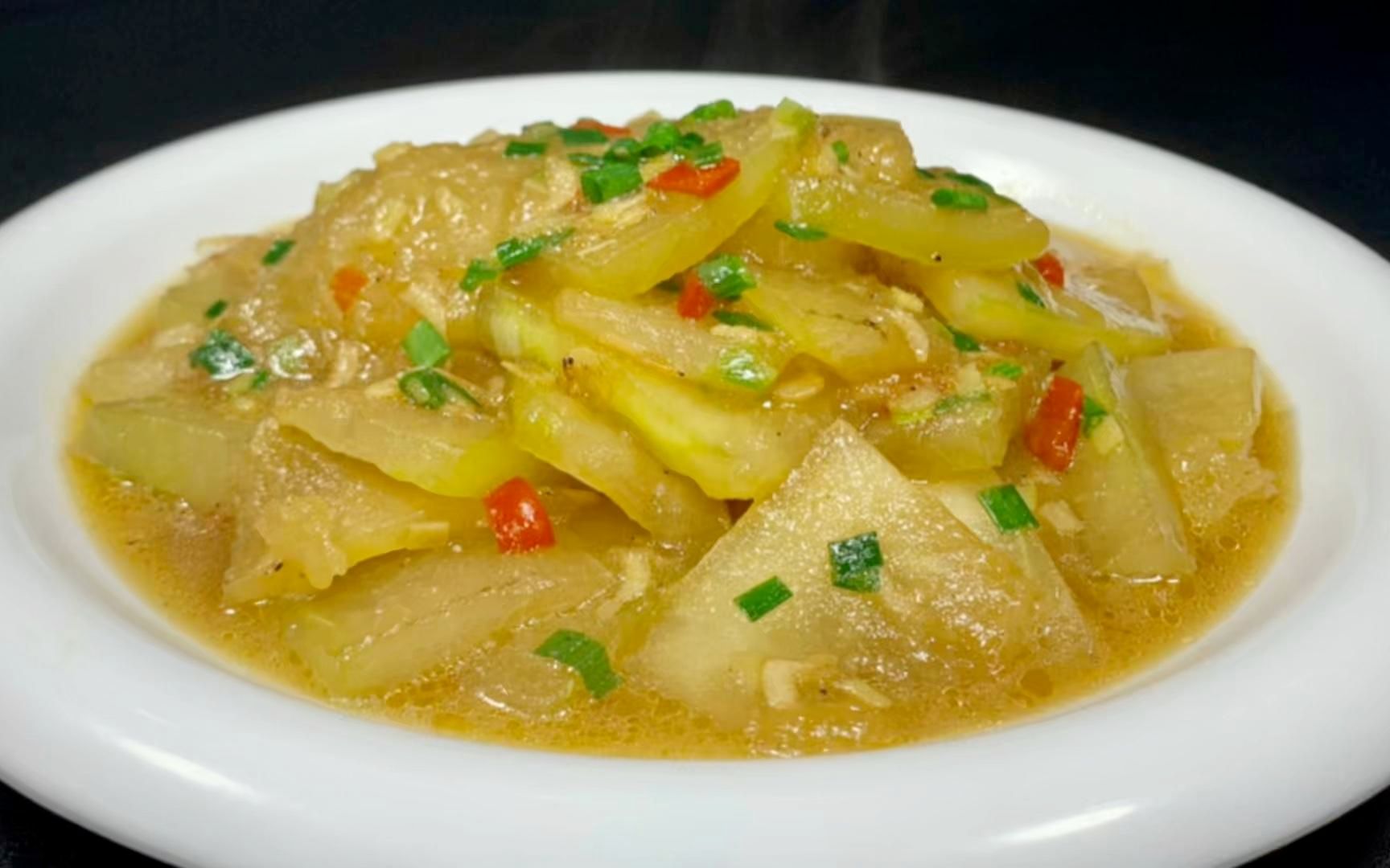 虾皮炒冬瓜怎样才好吃,今天教你一招,好吃又下饭,清淡不油腻