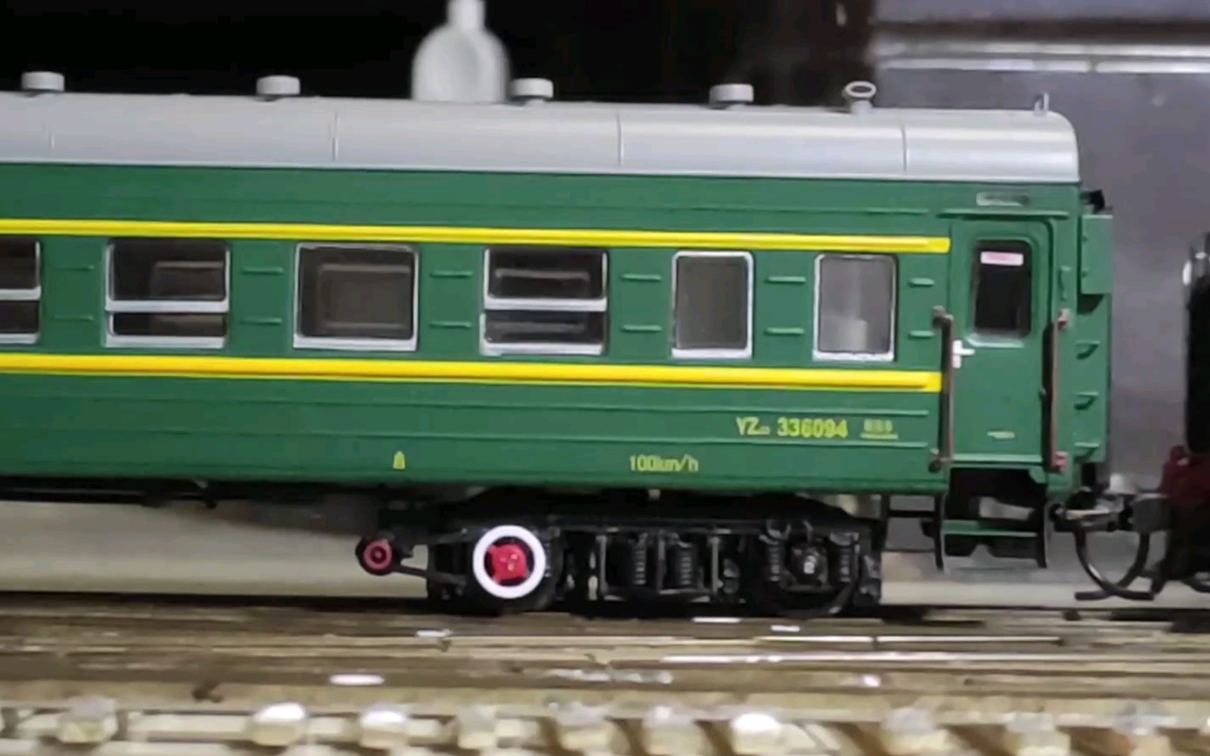 【火车模型】蒸汽 绿皮,发电机皮带轮转转转